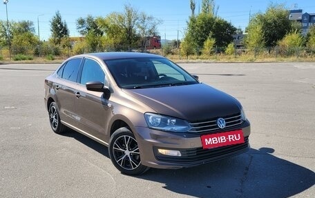 Volkswagen Polo VI (EU Market), 2015 год, 1 090 000 рублей, 3 фотография