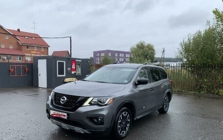 Nissan Pathfinder, 2020 год, 2 850 000 рублей, 1 фотография