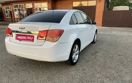 Chevrolet Cruze II, 2012 год, 980 000 рублей, 3 фотография