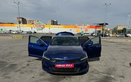 KIA K5, 2020 год, 3 100 000 рублей, 4 фотография