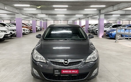 Opel Astra J, 2010 год, 590 000 рублей, 2 фотография