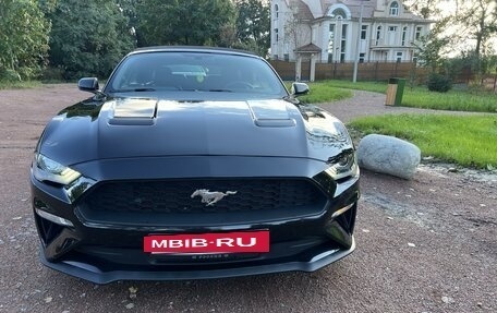 Ford Mustang VI рестайлинг, 2019 год, 3 150 000 рублей, 3 фотография