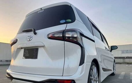 Toyota Sienta II, 2018 год, 1 230 000 рублей, 11 фотография