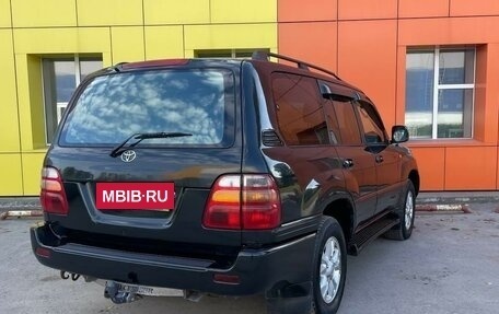 Toyota Land Cruiser 100 рестайлинг 2, 1998 год, 1 750 000 рублей, 5 фотография