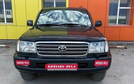 Toyota Land Cruiser 100 рестайлинг 2, 1998 год, 1 750 000 рублей, 2 фотография