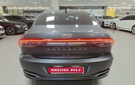 Hyundai Grandeur, 2021 год, 2 650 000 рублей, 3 фотография