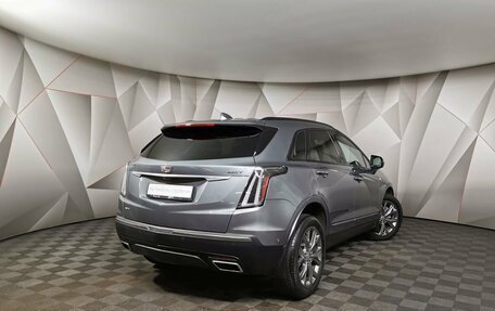 Cadillac XT5 I рестайлинг, 2021 год, 4 499 700 рублей, 2 фотография