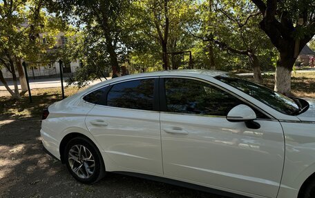 Hyundai Sonata VIII, 2021 год, 2 600 000 рублей, 30 фотография