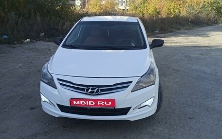 Hyundai Solaris II рестайлинг, 2016 год, 500 000 рублей, 1 фотография