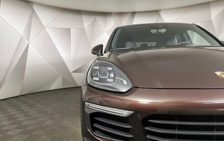 Porsche Cayenne III, 2015 год, 3 799 700 рублей, 17 фотография