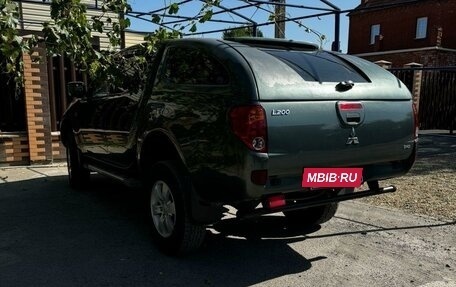 Mitsubishi L200 IV рестайлинг, 2008 год, 1 400 000 рублей, 5 фотография