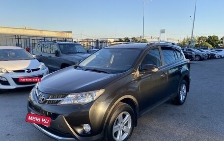 Toyota RAV4, 2013 год, 1 650 000 рублей, 7 фотография