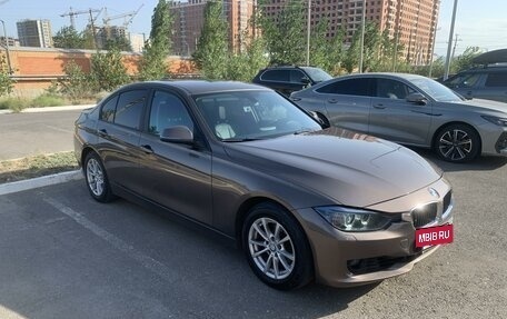 BMW 3 серия, 2012 год, 1 950 000 рублей, 8 фотография