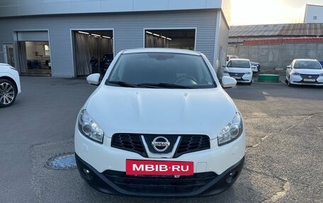 Nissan Qashqai, 2013 год, 1 345 000 рублей, 2 фотография