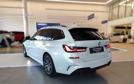 BMW 3 серия, 2019 год, 3 395 000 рублей, 7 фотография