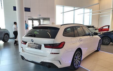 BMW 3 серия, 2019 год, 3 395 000 рублей, 6 фотография