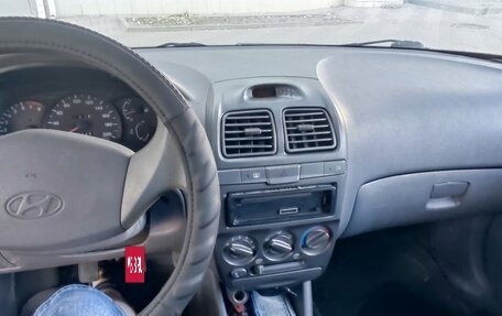 Hyundai Accent II, 2005 год, 280 000 рублей, 3 фотография