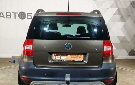 Skoda Yeti I рестайлинг, 2011 год, 850 000 рублей, 5 фотография