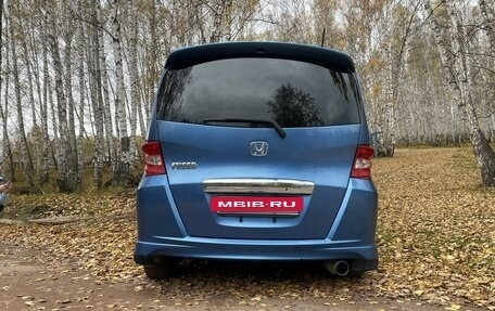 Honda Freed I, 2011 год, 1 280 000 рублей, 8 фотография