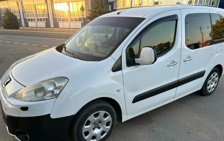 Peugeot Partner II рестайлинг 2, 2010 год, 800 000 рублей, 7 фотография