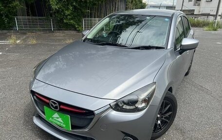 Mazda Demio IV, 2015 год, 820 000 рублей, 3 фотография