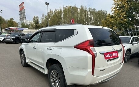 Mitsubishi Pajero Sport III рестайлинг, 2019 год, 3 799 000 рублей, 4 фотография