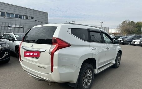 Mitsubishi Pajero Sport III рестайлинг, 2019 год, 3 799 000 рублей, 3 фотография