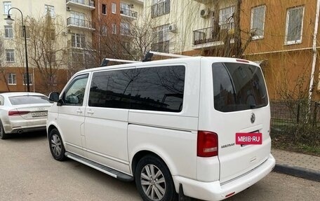 Volkswagen Multivan T5, 2011 год, 2 650 000 рублей, 4 фотография