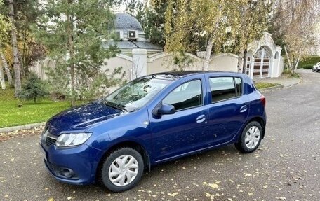 Renault Sandero II рестайлинг, 2014 год, 650 000 рублей, 3 фотография