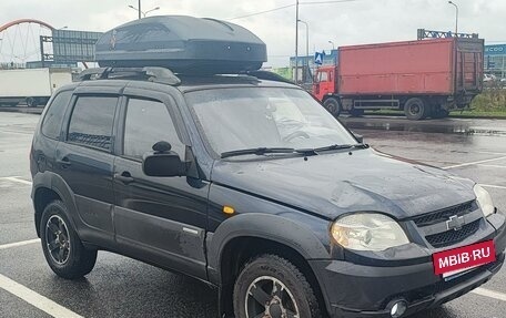 Chevrolet Niva I рестайлинг, 2010 год, 499 999 рублей, 9 фотография