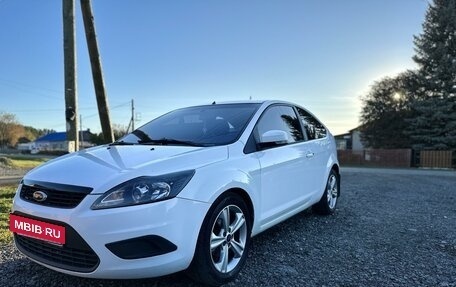 Ford Focus II рестайлинг, 2011 год, 750 000 рублей, 2 фотография