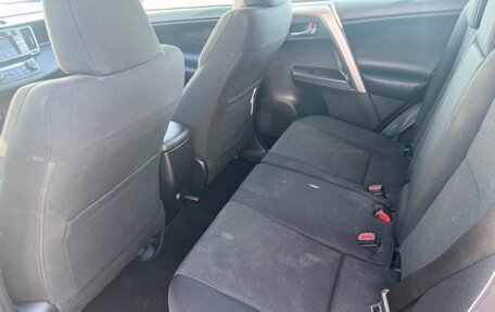 Toyota RAV4, 2015 год, 2 650 000 рублей, 9 фотография