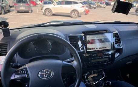 Toyota Hilux VII, 2012 год, 1 400 000 рублей, 11 фотография