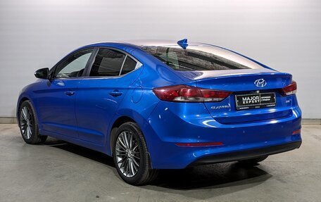 Hyundai Elantra VI рестайлинг, 2018 год, 1 690 000 рублей, 7 фотография