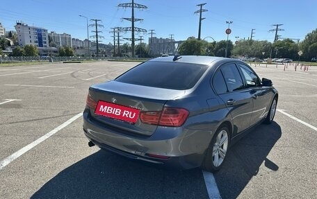 BMW 3 серия, 2013 год, 1 900 000 рублей, 12 фотография