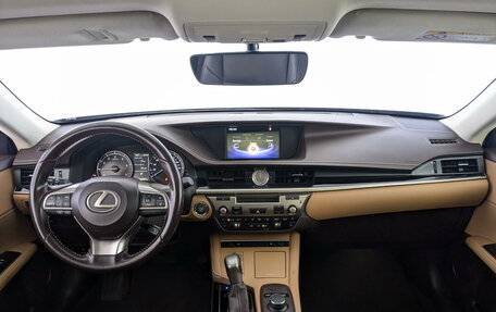 Lexus ES VII, 2017 год, 3 250 000 рублей, 26 фотография