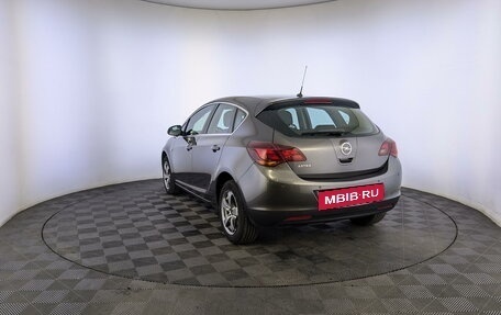 Opel Astra J, 2011 год, 850 000 рублей, 7 фотография