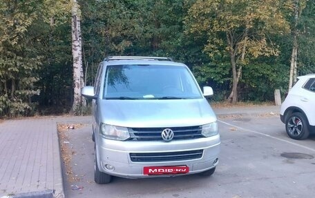 Volkswagen Multivan T5, 2012 год, 2 050 000 рублей, 7 фотография