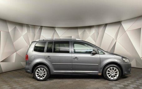 Volkswagen Touran III, 2012 год, 805 850 рублей, 6 фотография