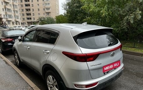 KIA Sportage IV рестайлинг, 2018 год, 1 800 000 рублей, 2 фотография