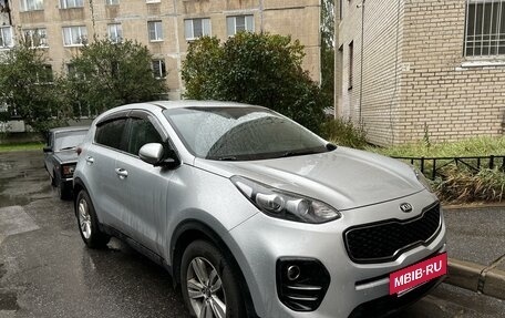 KIA Sportage IV рестайлинг, 2018 год, 1 800 000 рублей, 4 фотография