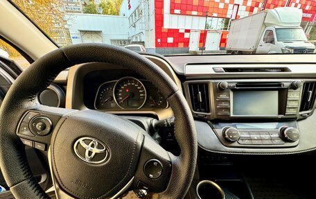 Toyota RAV4, 2014 год, 16 фотография