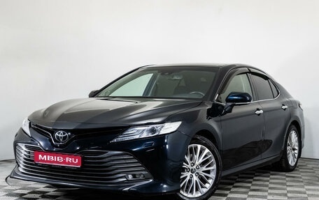 Toyota Camry, 2018 год, 2 999 000 рублей, 1 фотография