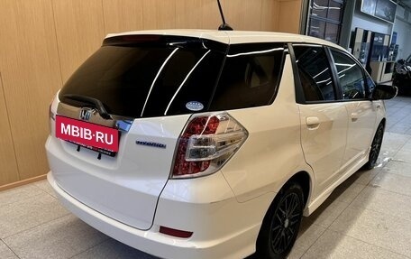 Honda Fit Shuttle I рестайлинг, 2013 год, 1 200 000 рублей, 5 фотография