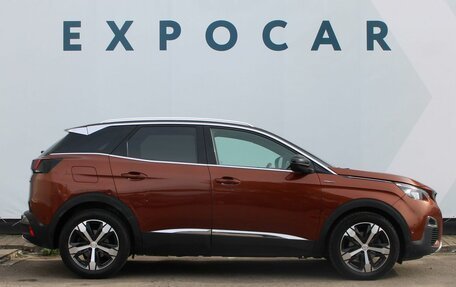 Peugeot 3008 II, 2019 год, 2 327 000 рублей, 6 фотография