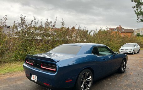 Dodge Challenger III рестайлинг 2, 2020 год, 5 099 000 рублей, 3 фотография