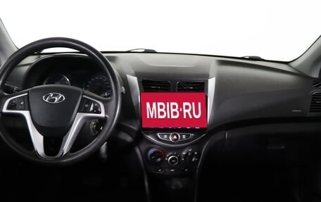 Hyundai Solaris II рестайлинг, 2012 год, 899 990 рублей, 13 фотография