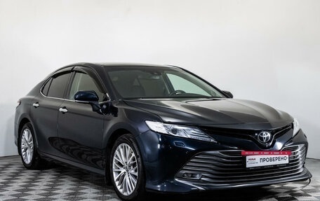 Toyota Camry, 2018 год, 2 999 000 рублей, 4 фотография