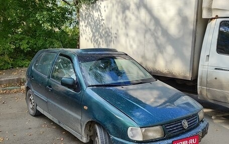 Volkswagen Polo III рестайлинг, 1998 год, 90 000 рублей, 10 фотография