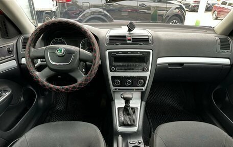 Skoda Octavia, 2011 год, 749 111 рублей, 9 фотография